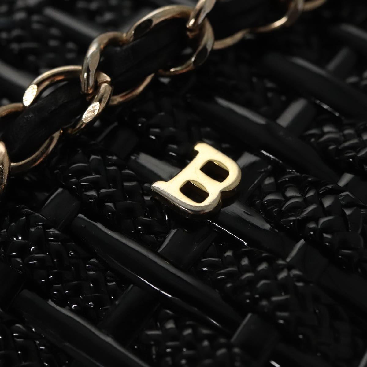 Bally Black Patent Leather Shoulder Bag (Pre-Owned)