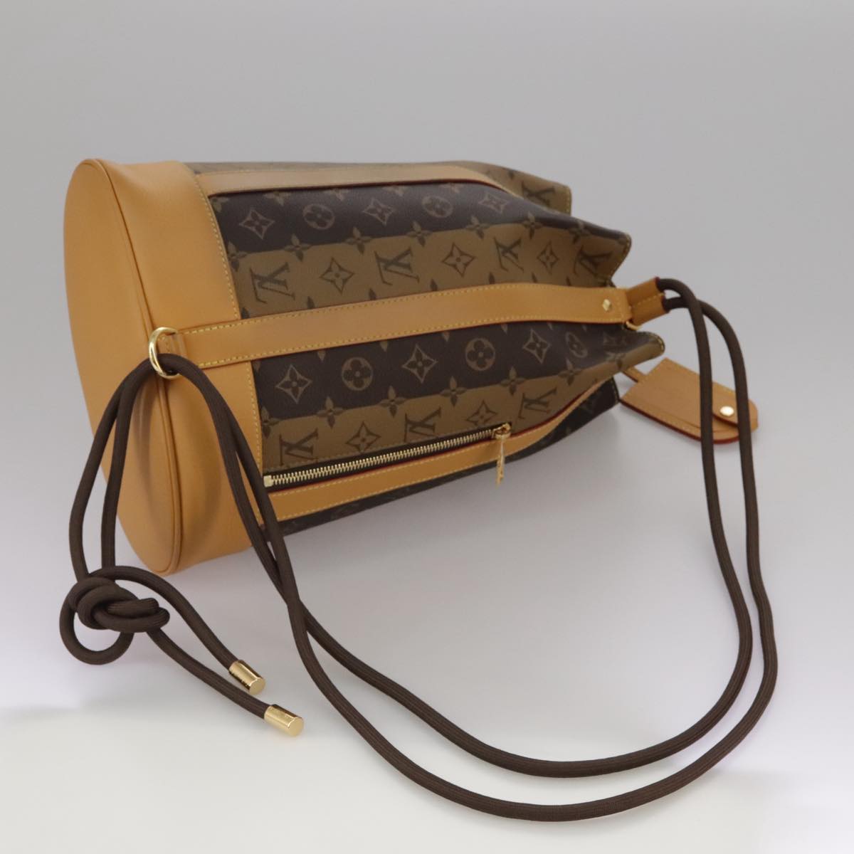 Louis Vuitton Randonnée Brown Canvas Shoulder Bag (Pre-Owned)