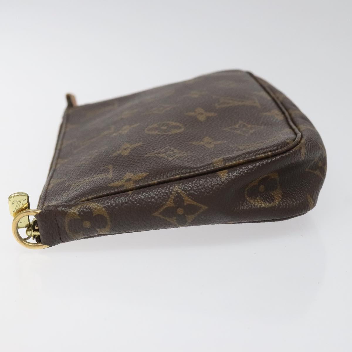 Louis Vuitton Pochette Accessoire Brown Canvas Clutch Bag (Pre-Owned)