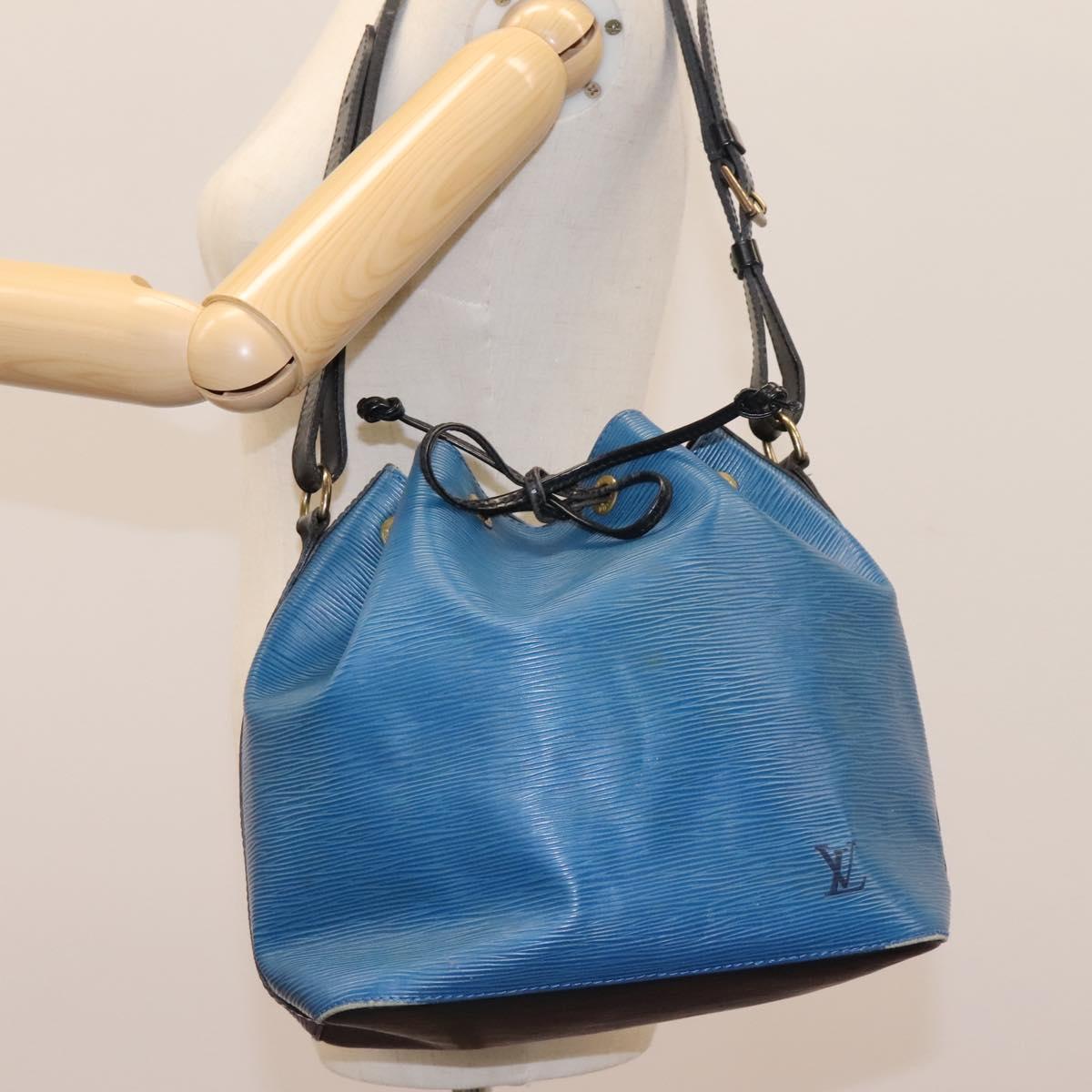 Louis Vuitton Petit Noé Blue Leather Shoulder Bag (Pre-Owned)