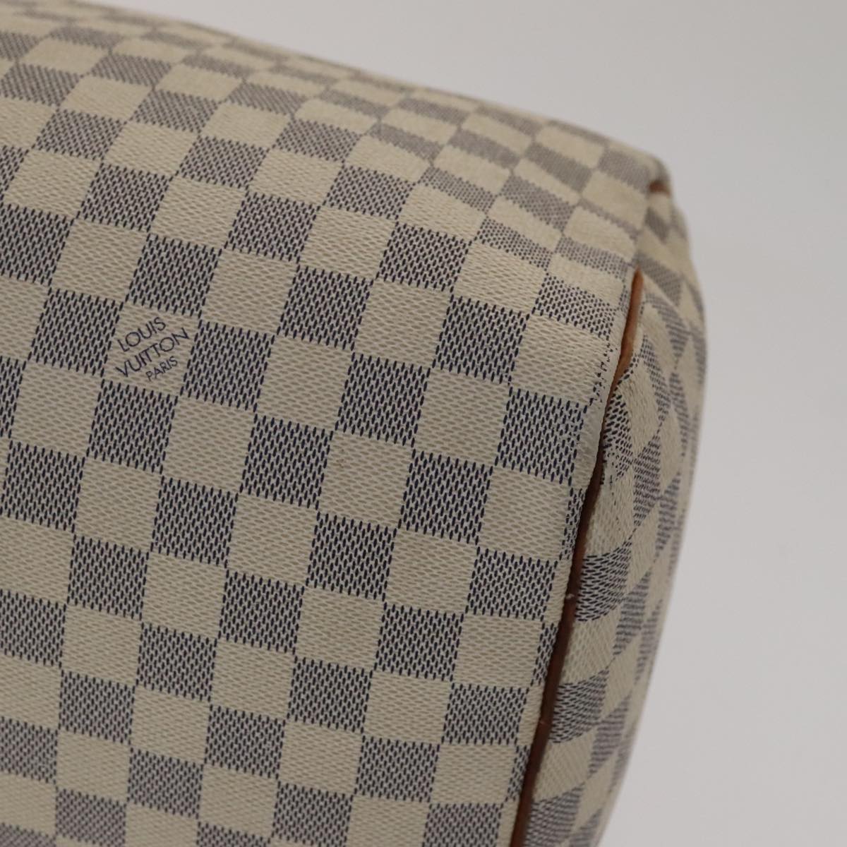Louis Vuitton Speedy 35 White Canvas Handbag (Pre-Owned)