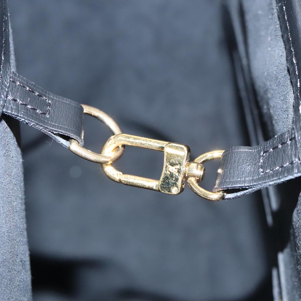 Louis Vuitton Neverfull Black Canvas Tote Bag (Pre-Owned)