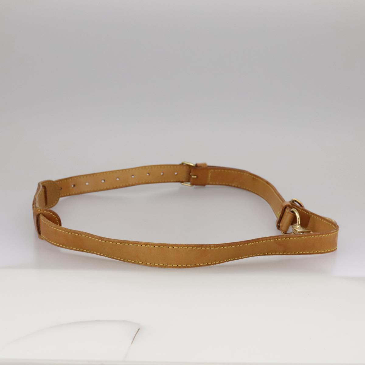 Louis Vuitton Shoulder Strap Beige Leather Bag Jewelry (Pre-Owned)