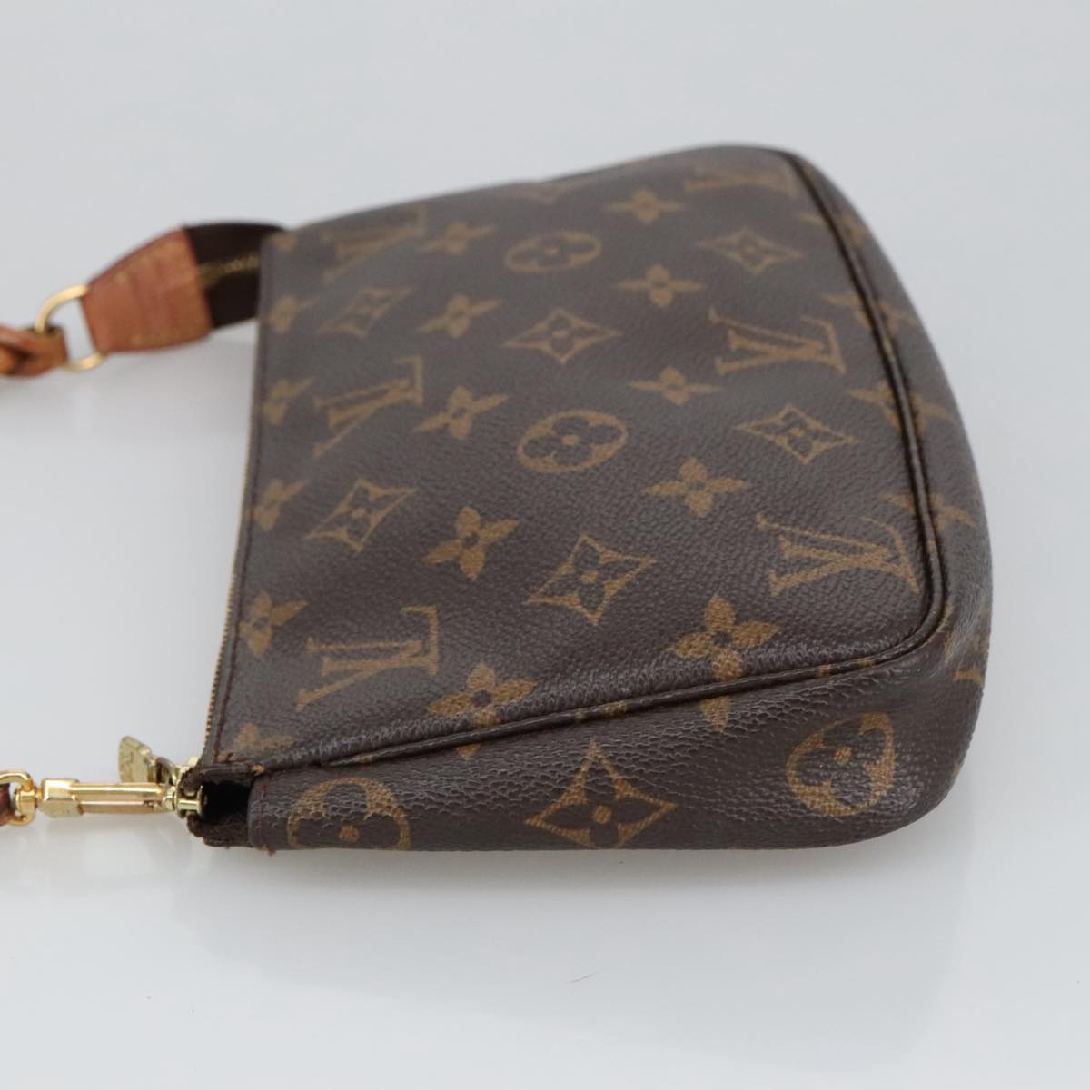 Louis Vuitton Pochette Accessoire Brown Canvas Clutch Bag (Pre-Owned)