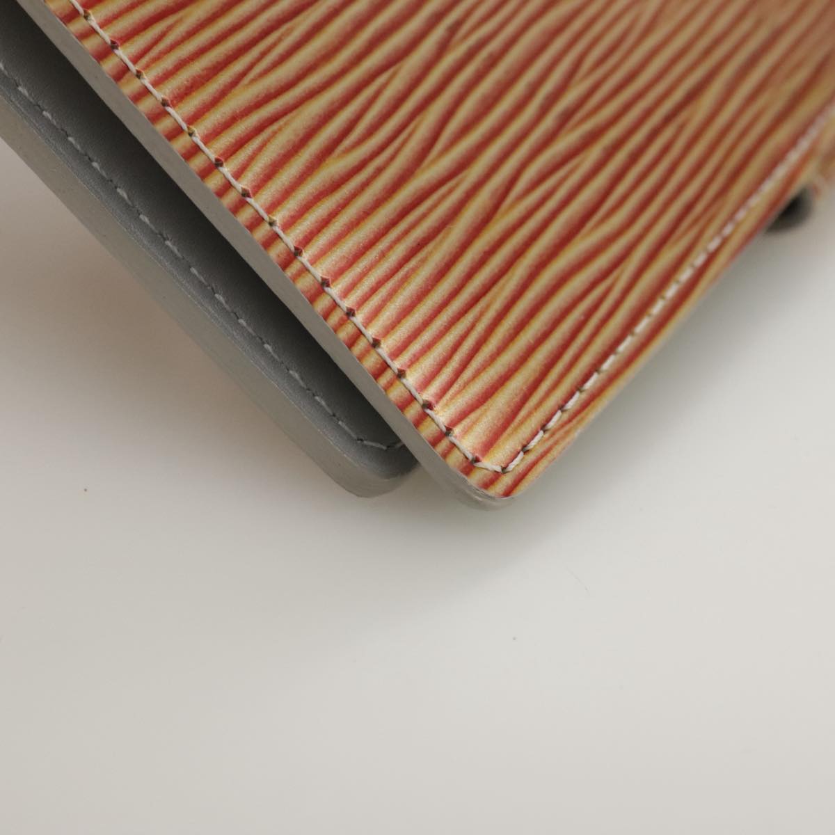 Louis Vuitton Agenda Cover Orange Leather Wallet (Pre-Owned)