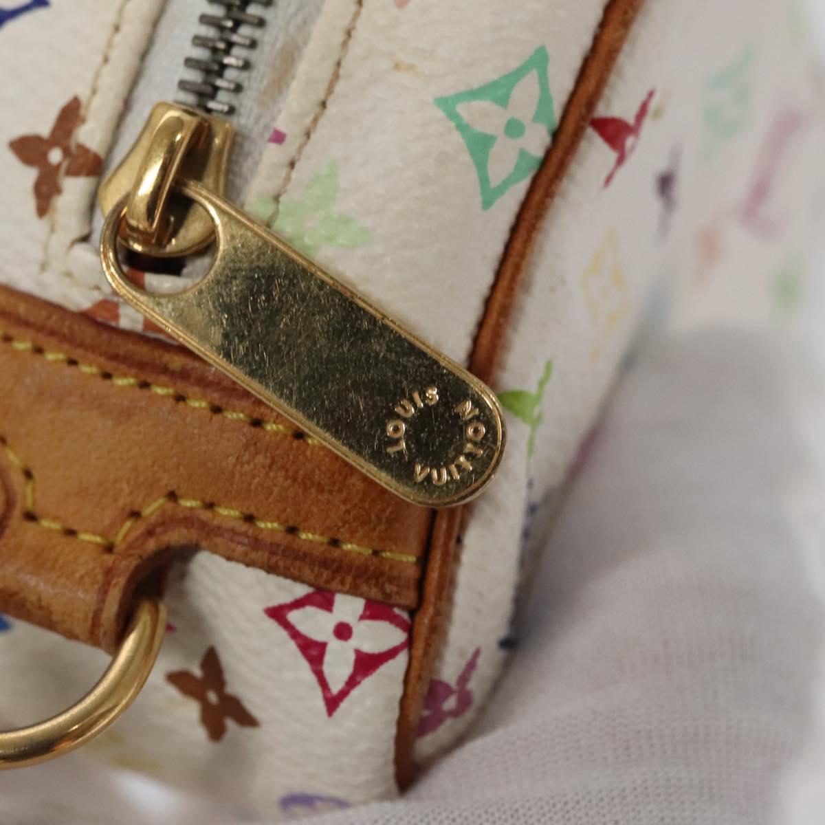 Louis Vuitton Wapiti White Canvas Clutch Bag (Pre-Owned)