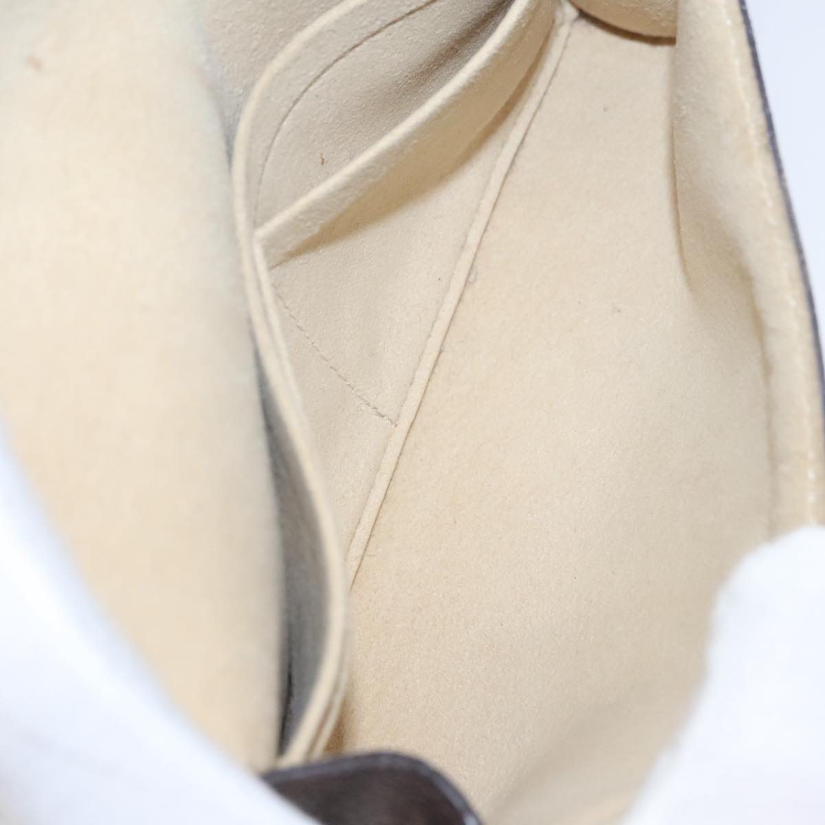 Louis Vuitton Brown Canvas Clutch Bag (Pre-Owned)