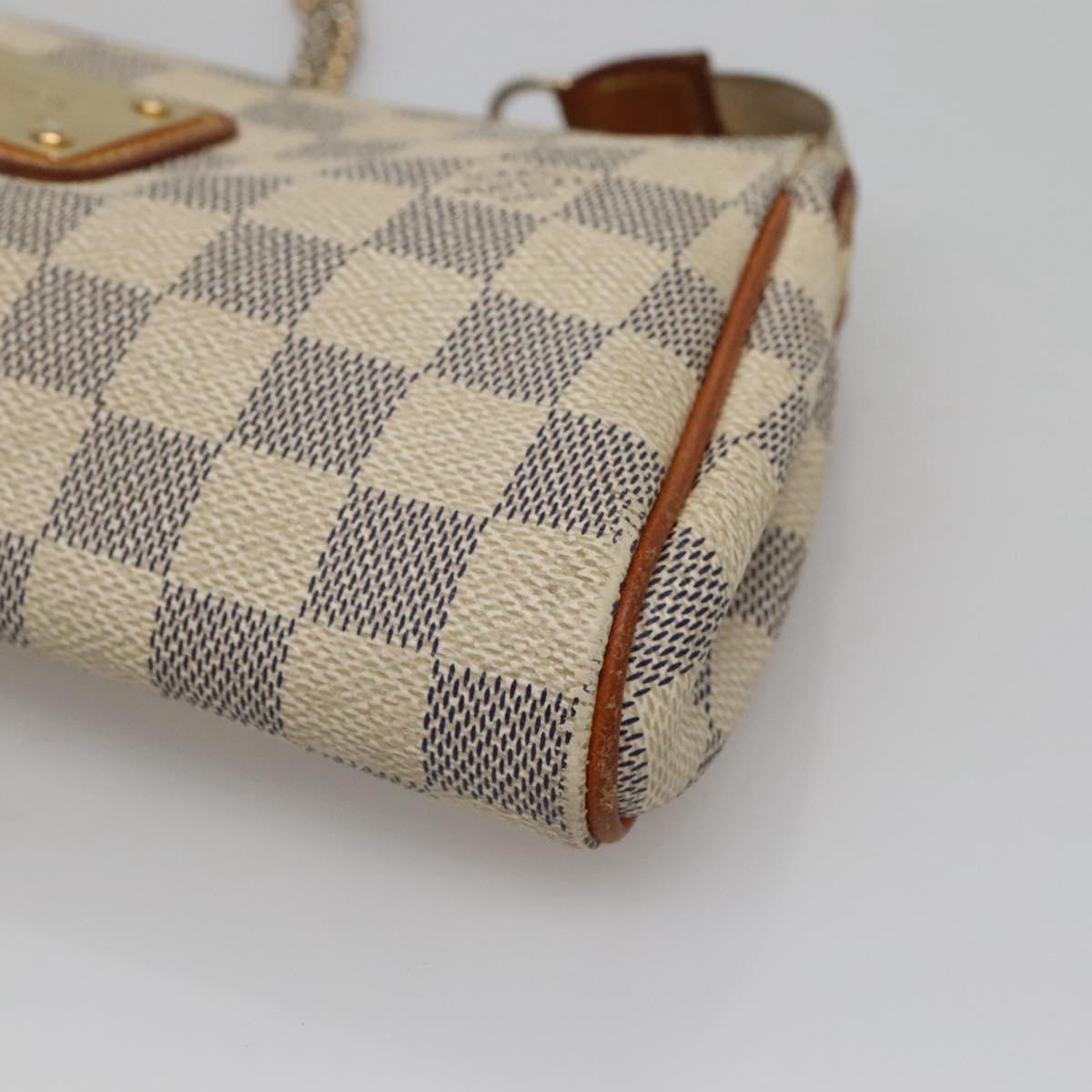 Louis Vuitton Eva White Canvas Shoulder Bag (Pre-Owned)