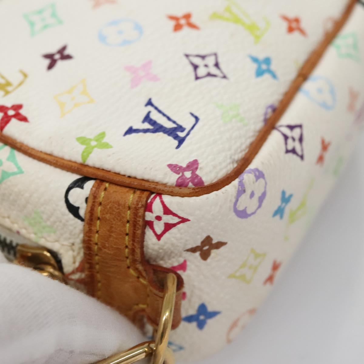 Louis Vuitton Wapiti White Canvas Clutch Bag (Pre-Owned)