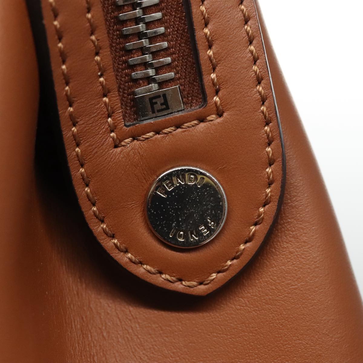 Fendi Dot Com Brown Leather Handbag (Pre-Owned)