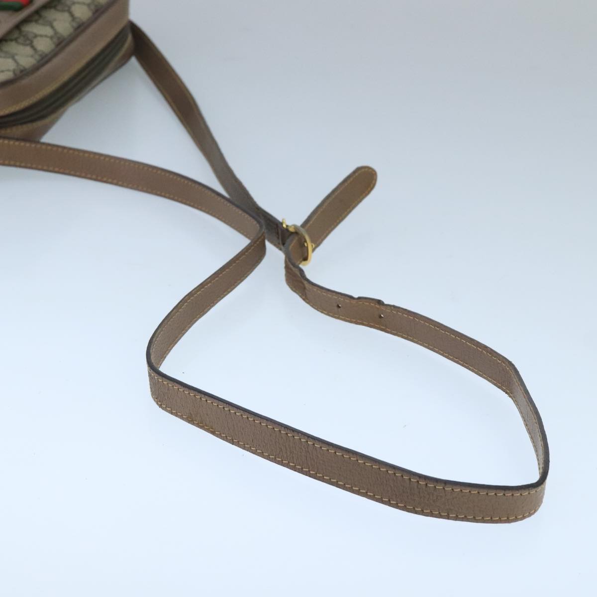 Gucci Gg Supreme Beige Canvas Shoulder Bag (Pre-Owned)