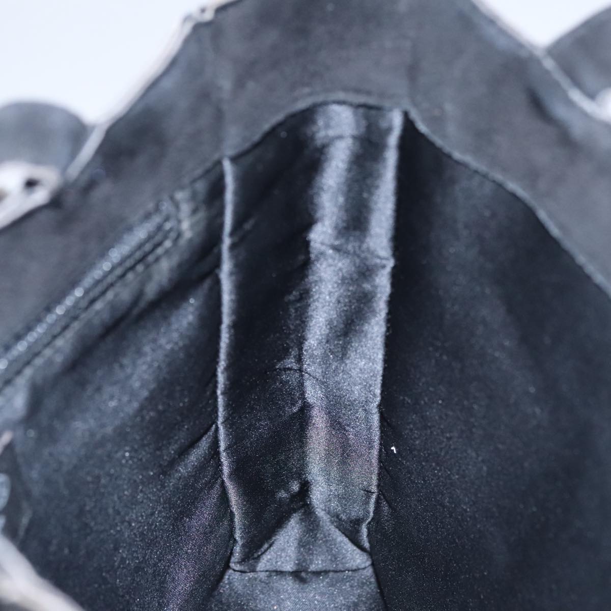 Chanel Black Suede Tote Bag (Pre-Owned)