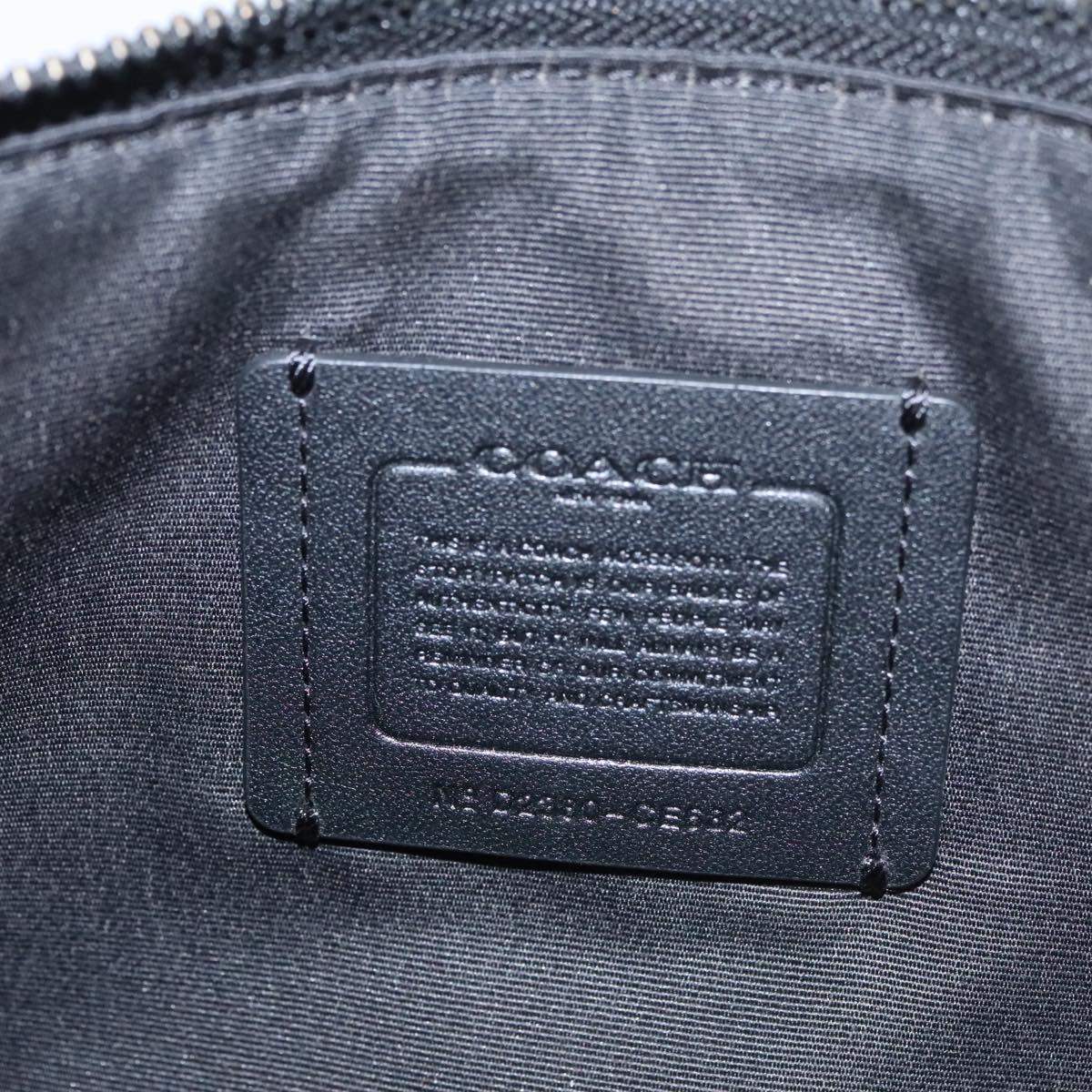 Coach Black Leather Shoulder Bag (Pre-Owned)