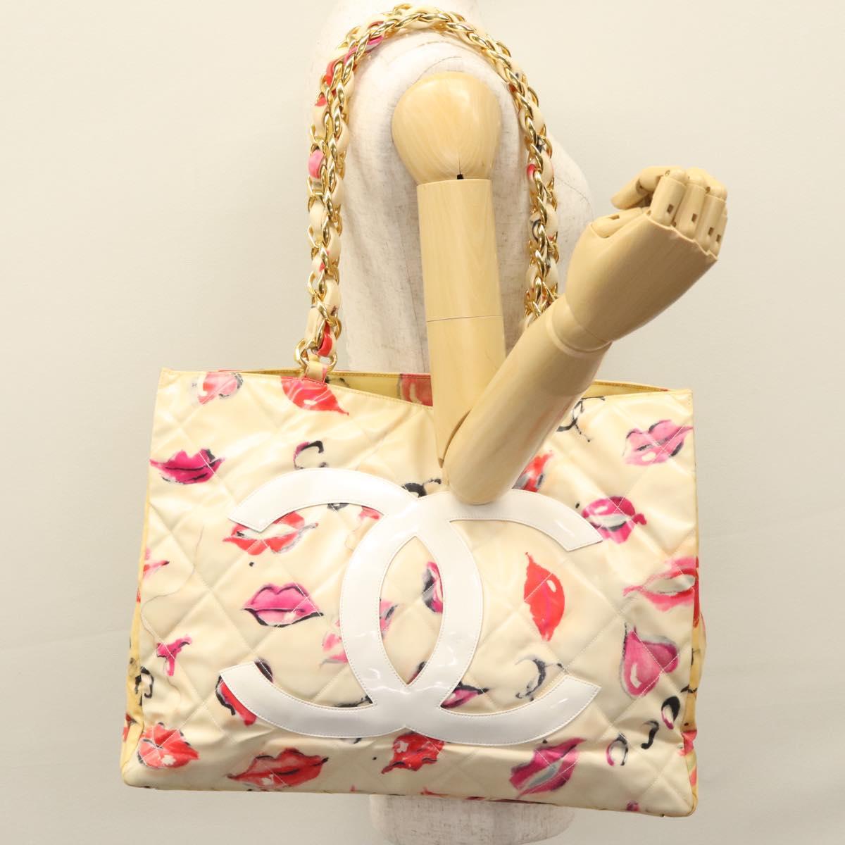 Chanel Cc Totebag Beige Patent Leather Tote Bag (Pre-Owned)