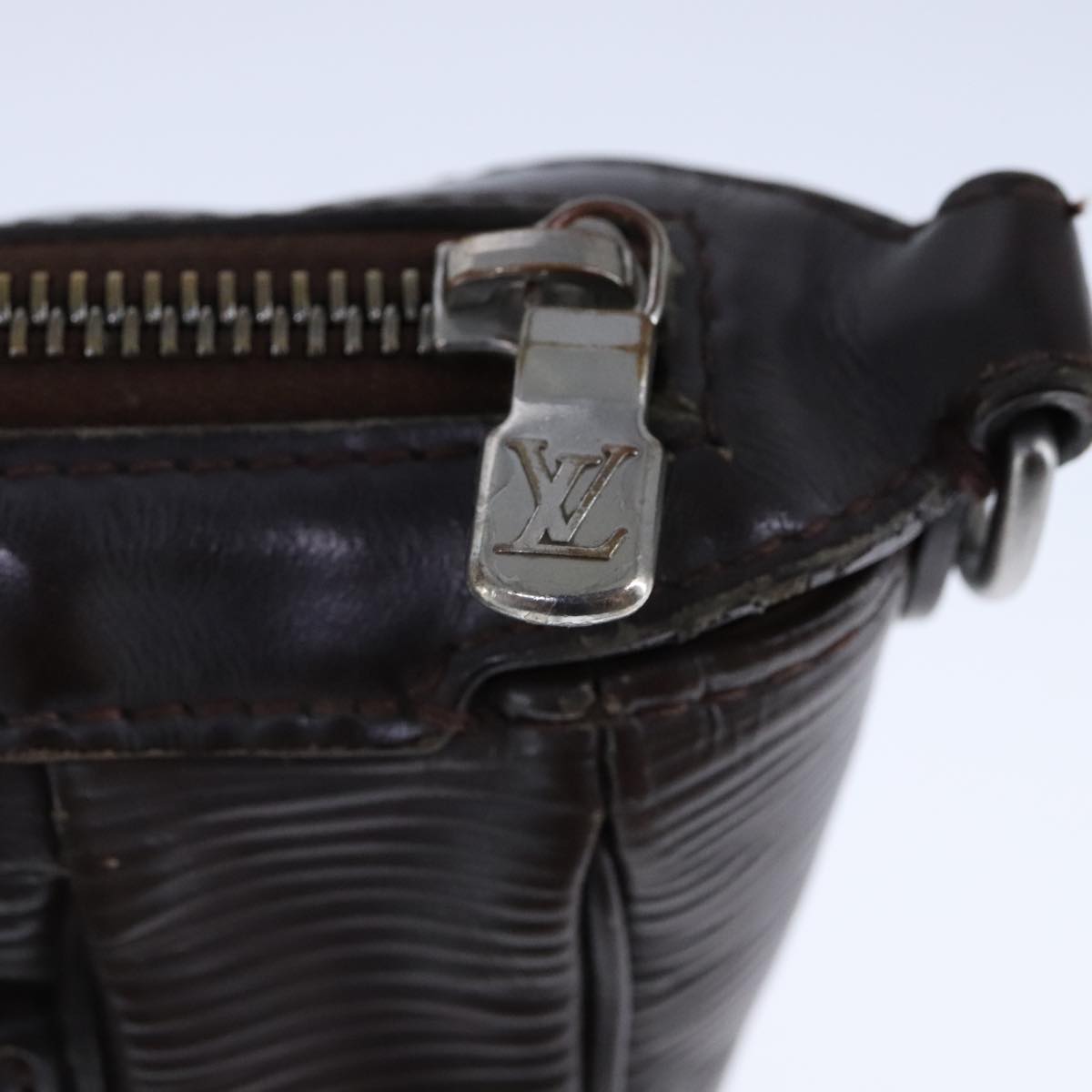 Louis Vuitton Danura Brown Leather Handbag (Pre-Owned)