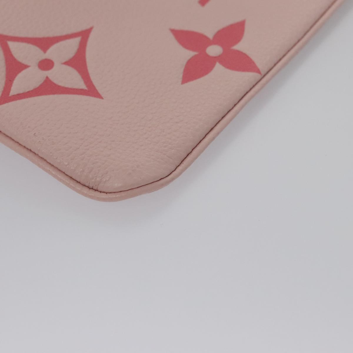 Louis Vuitton Trio Pouch Blue Leather Clutch Bag (Pre-Owned)