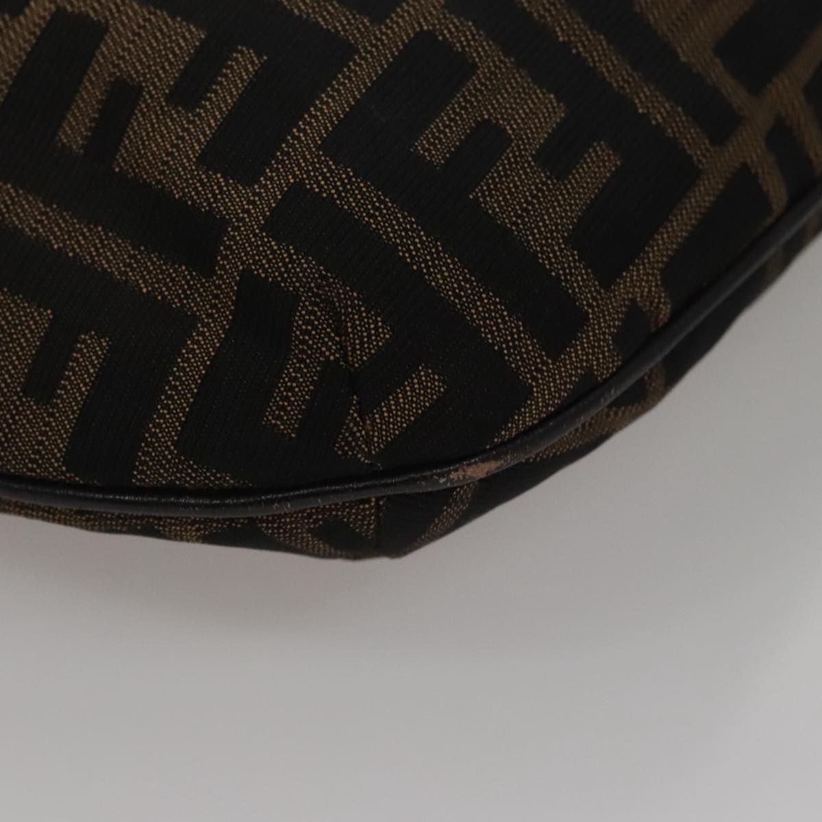 Fendi Zucca Brown Canvas Shoulder Bag (Pre-Owned)