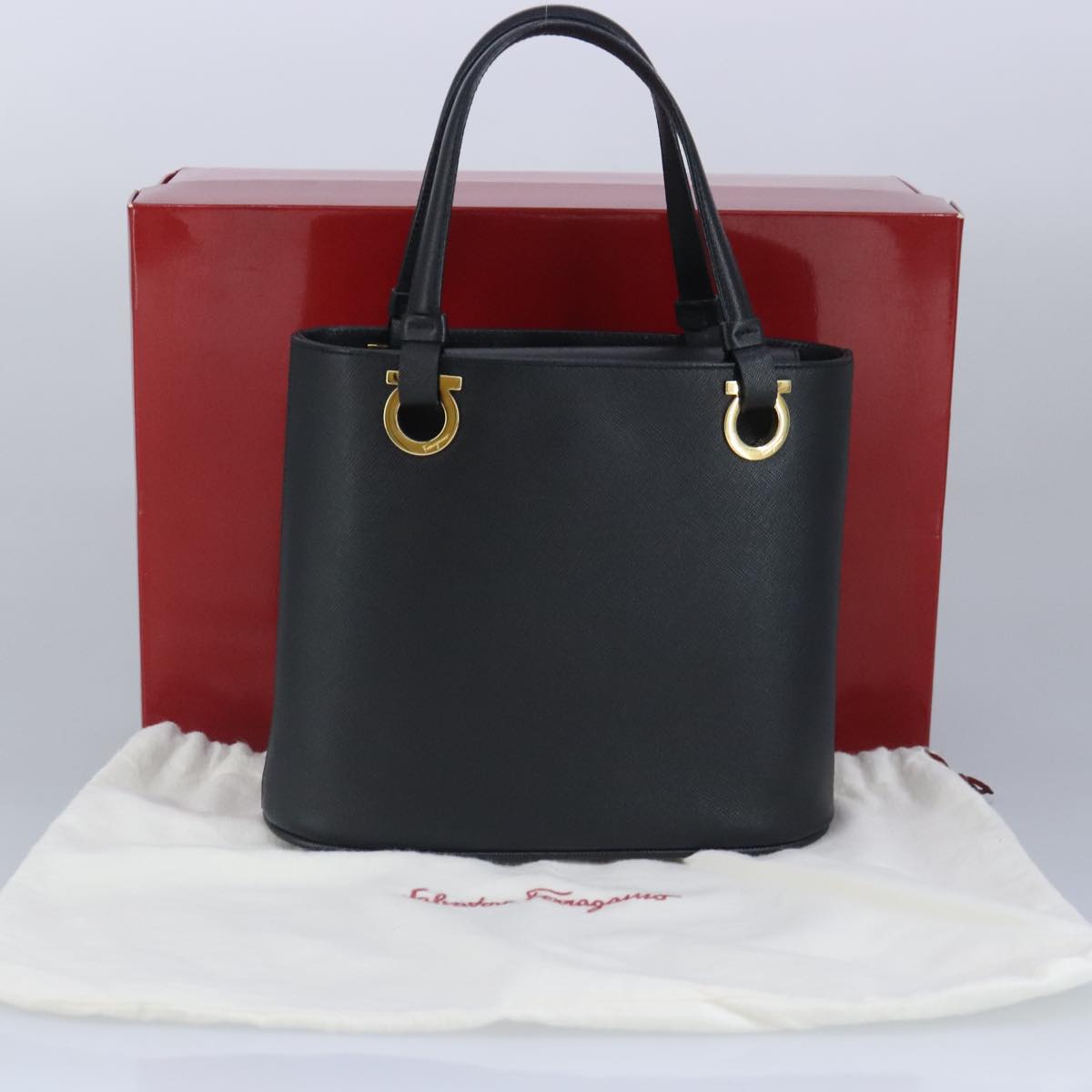 Salvatore Ferragamo Gancini Black Leather Handbag (Pre-Owned)