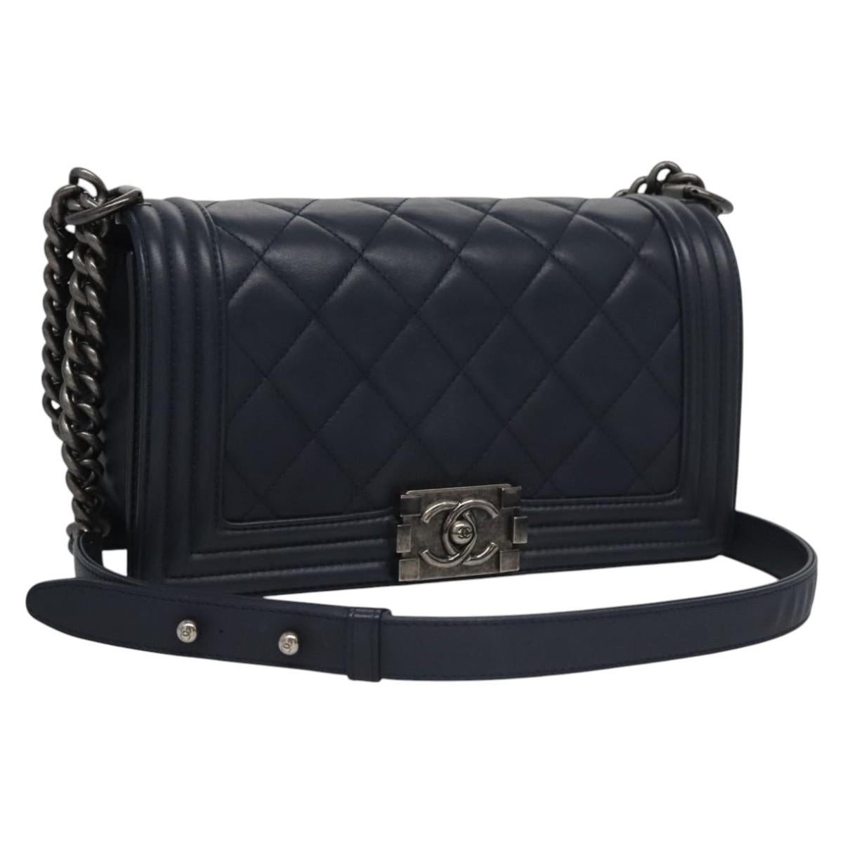 Chanel Boy Navy Leather Shoulder Bag (Pre-Owned)