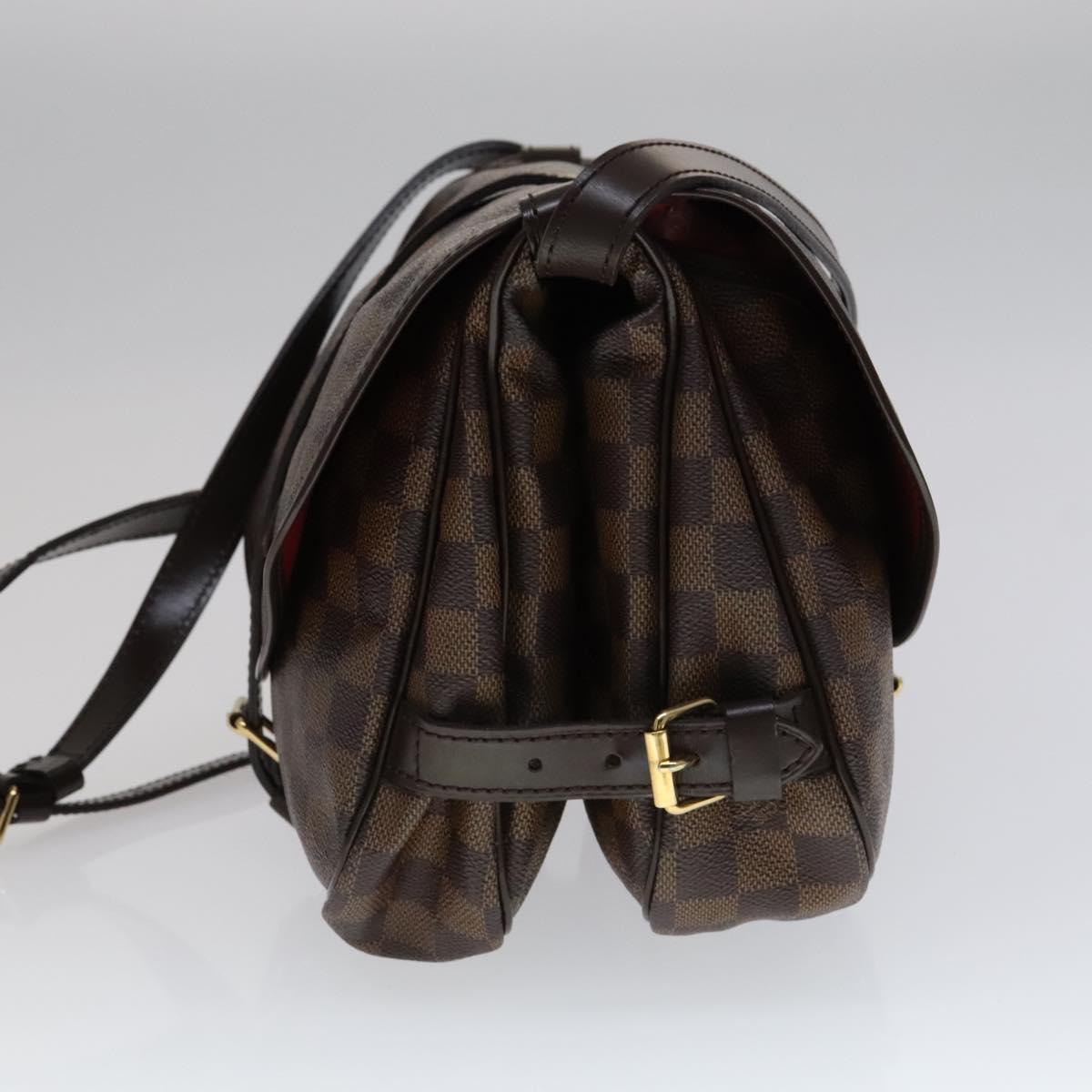 Louis Vuitton Saumur 30 Brown Canvas Shoulder Bag (Pre-Owned)