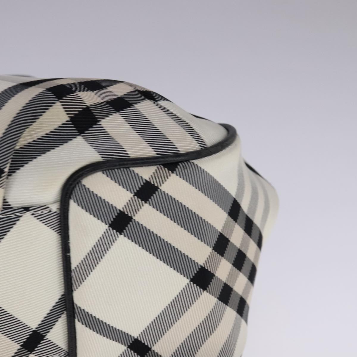 Burberry Blue Label White Synthetic Handbag (Pre-Owned)