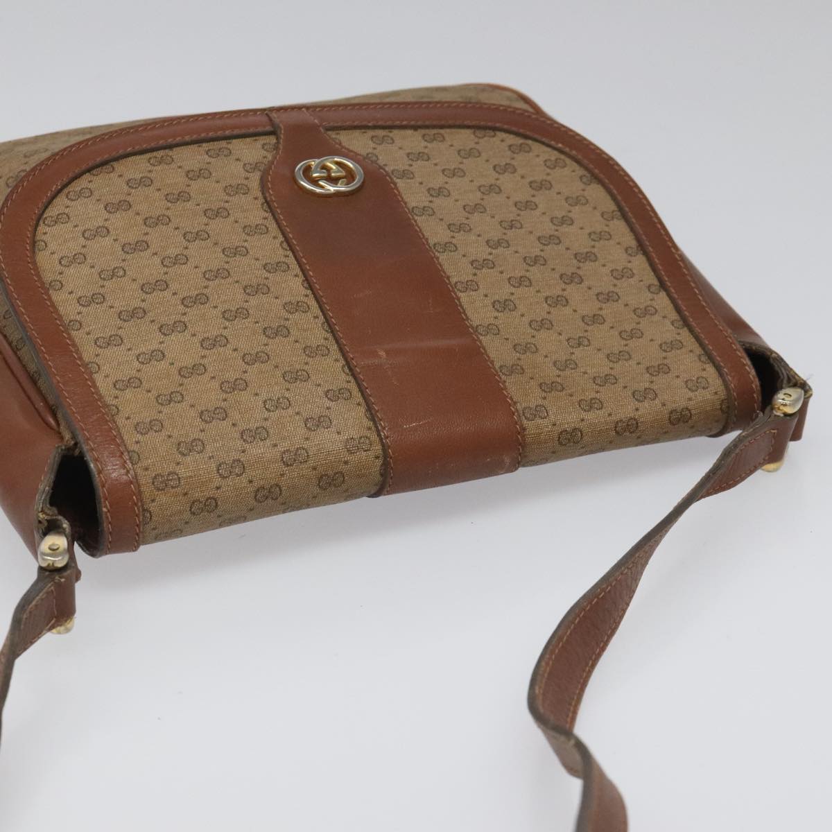 Gucci Micro Small Gg Canvas Brown Canvas Shoulder Bag (Pre-Owned)