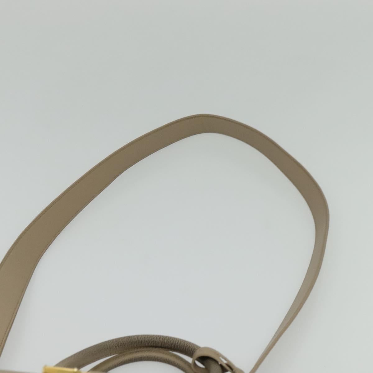 Yves Saint Laurent Downtown Beige Leather Handbag (Pre-Owned)