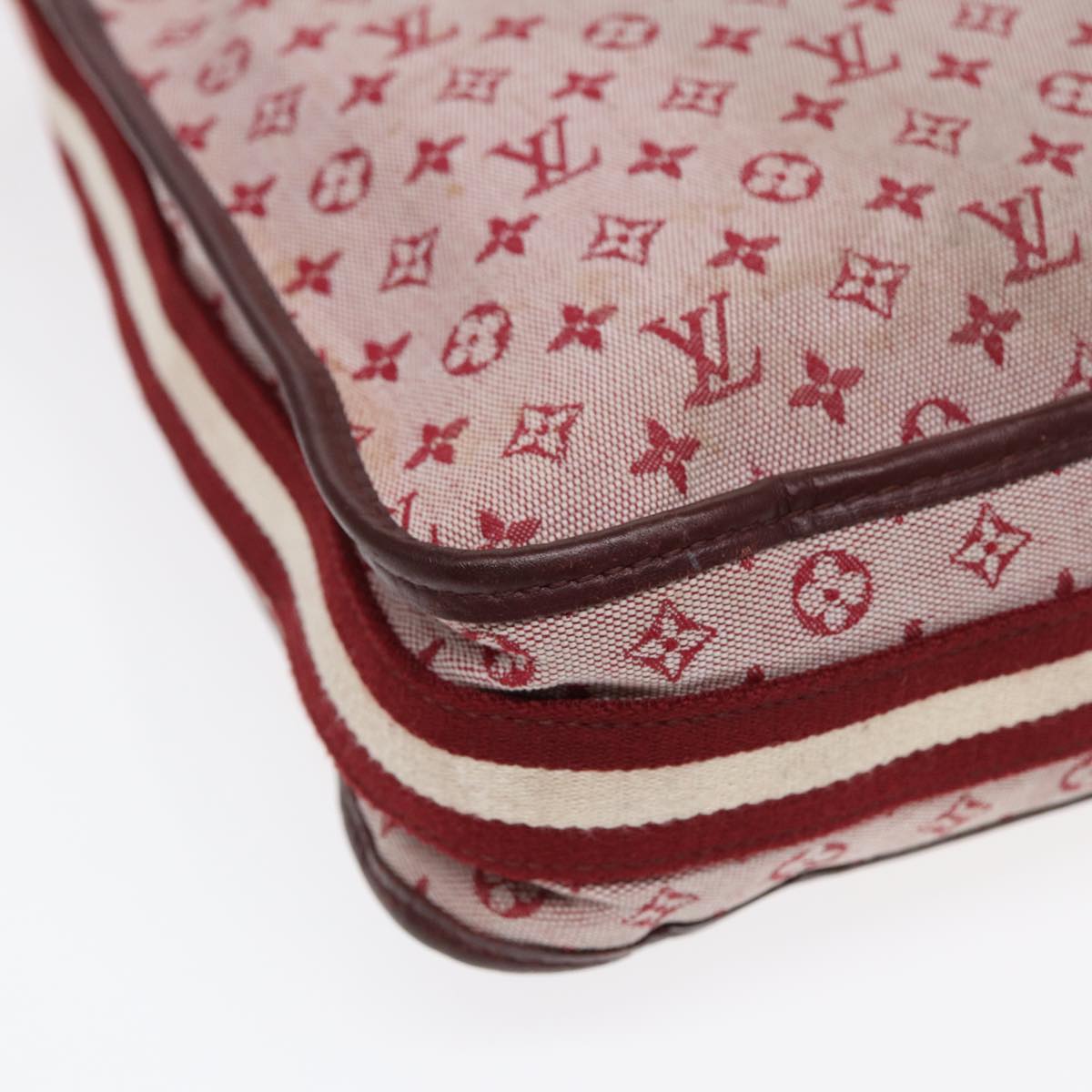 Louis Vuitton Besace Pink Canvas Shoulder Bag (Pre-Owned)