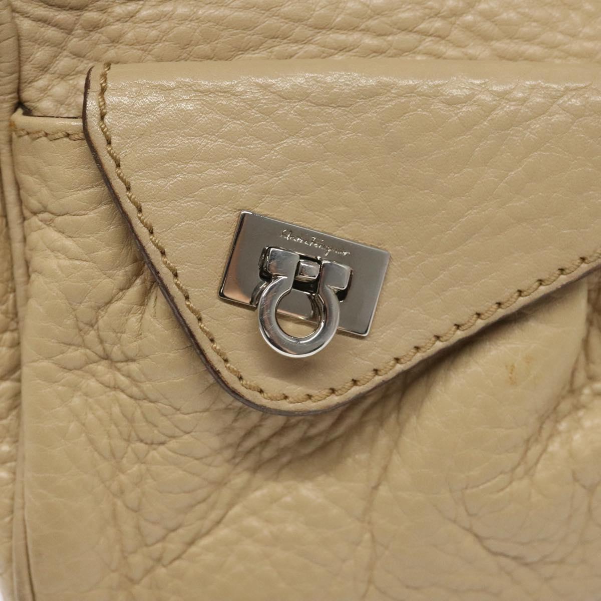 Salvatore Ferragamo Gancini Beige Leather Shoulder Bag (Pre-Owned)