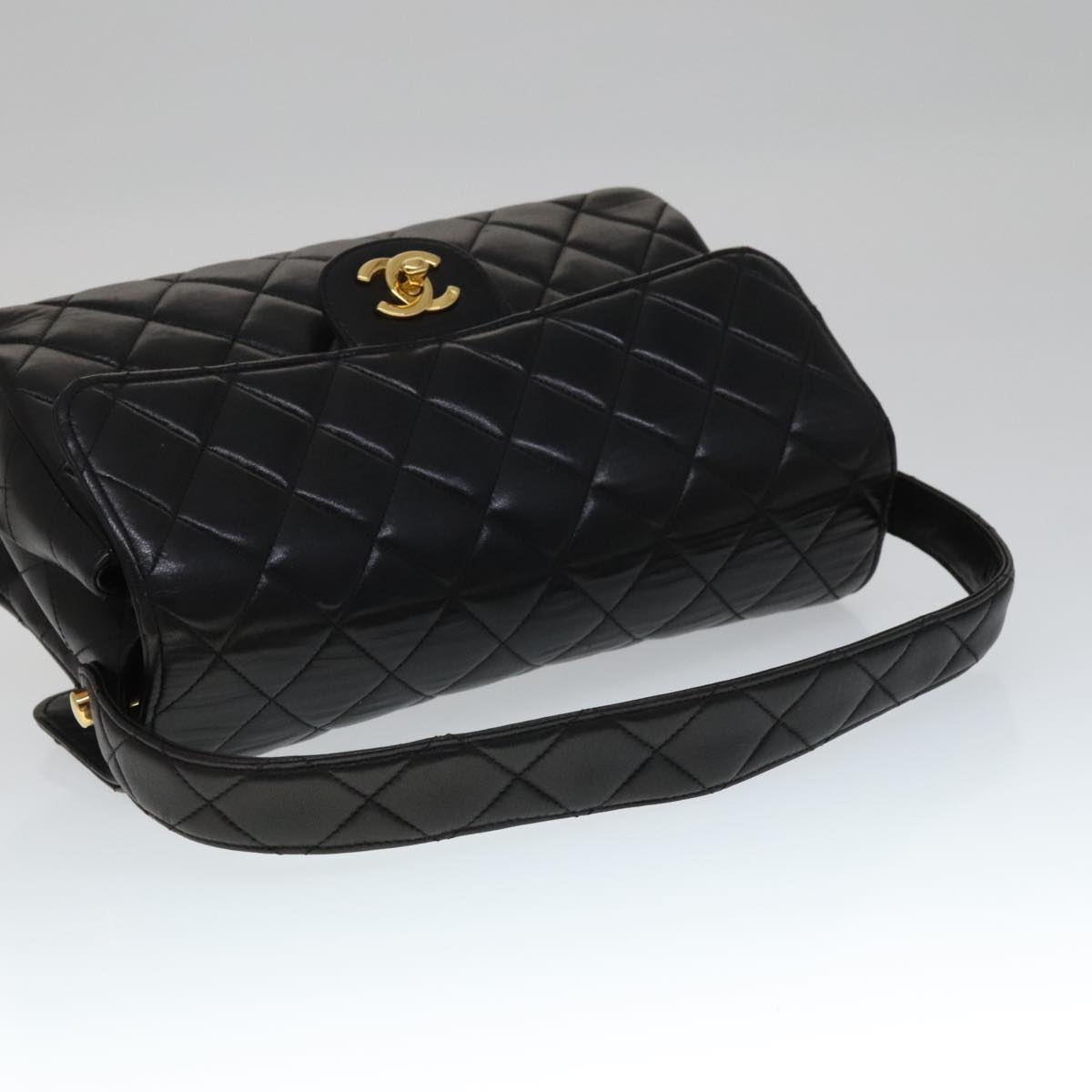Chanel Timeless/Classique Black Leather Handbag (Pre-Owned)