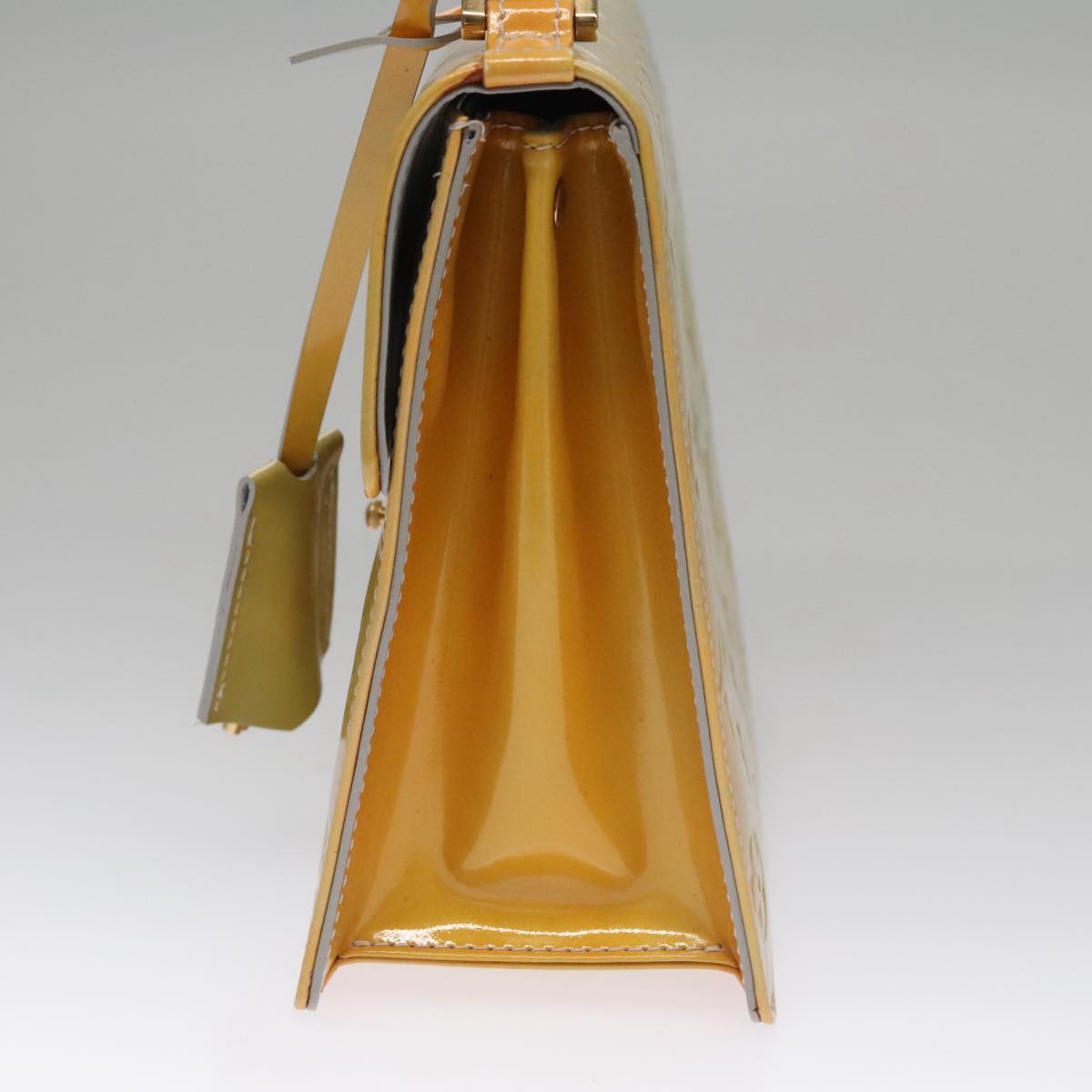 Louis Vuitton Spring Street Yellow Patent Leather Handbag (Pre-Owned)