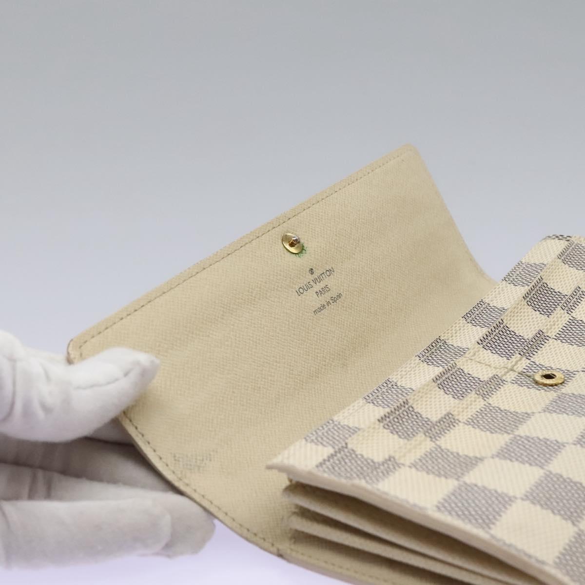 Louis Vuitton Sarah White Canvas Wallet (Pre-Owned)