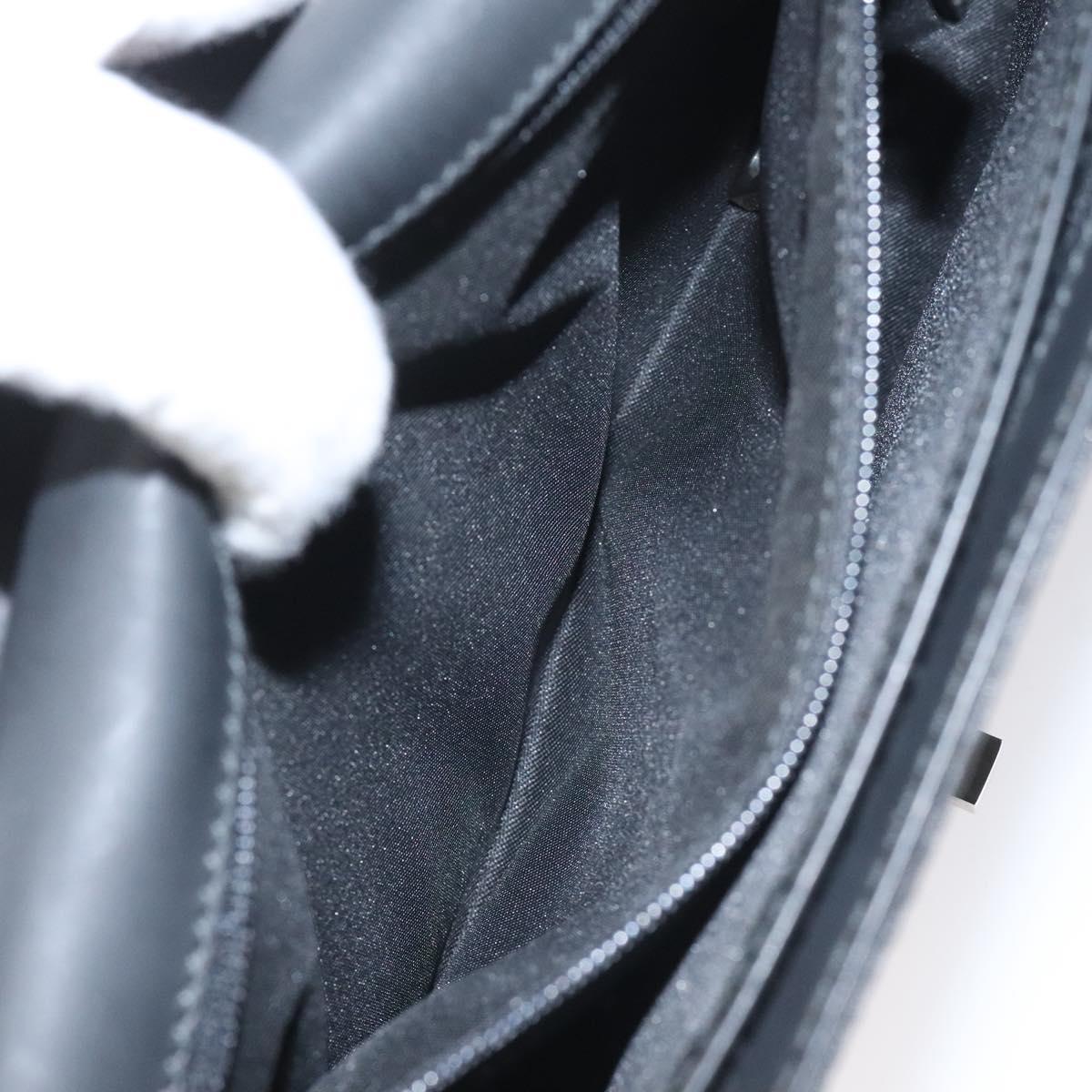 Gucci Gg Canvas Black Canvas Clutch Bag (Pre-Owned)