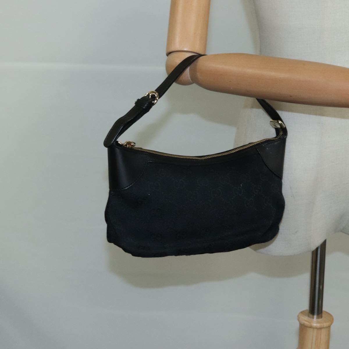Gucci Sherry Brown Canvas Clutch Bag (Pre-Owned)
