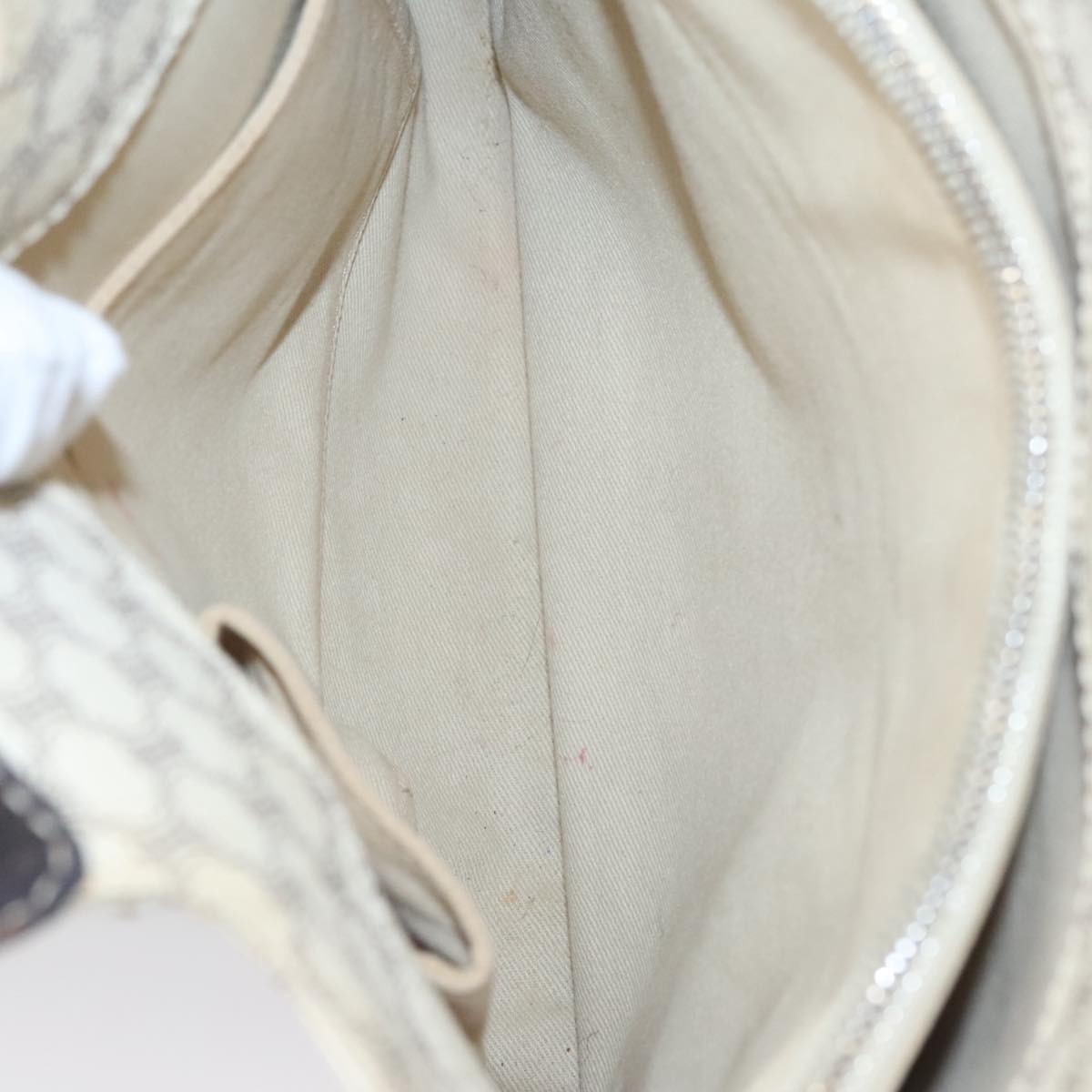 Céline Macadam White Canvas Handbag (Pre-Owned)