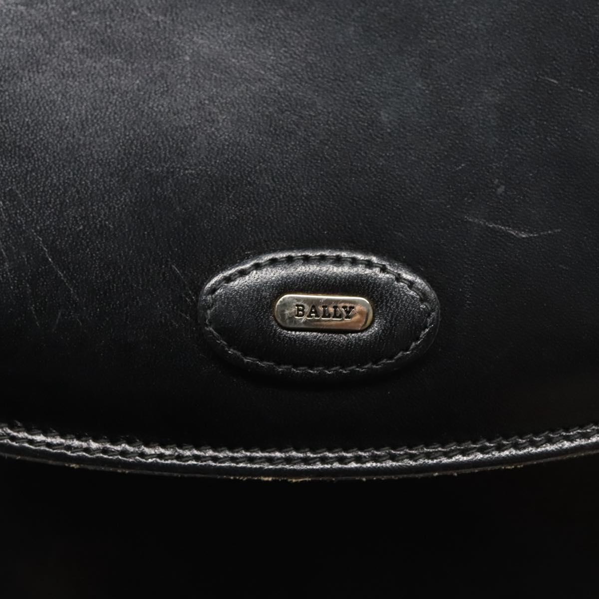 Bally Black Leather Shoulder Bag (Pre-Owned)