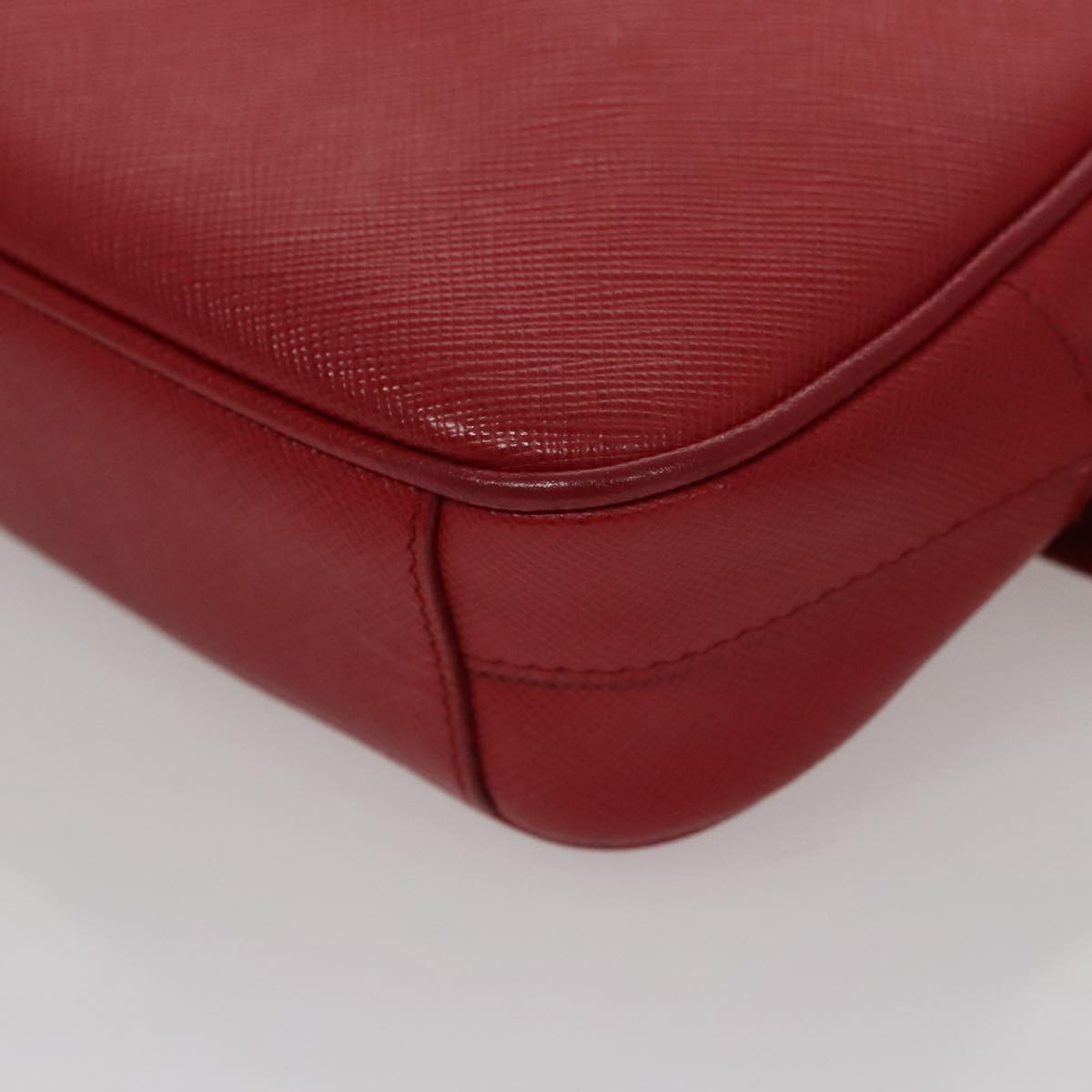 Prada Saffiano Red Leather Shoulder Bag (Pre-Owned)