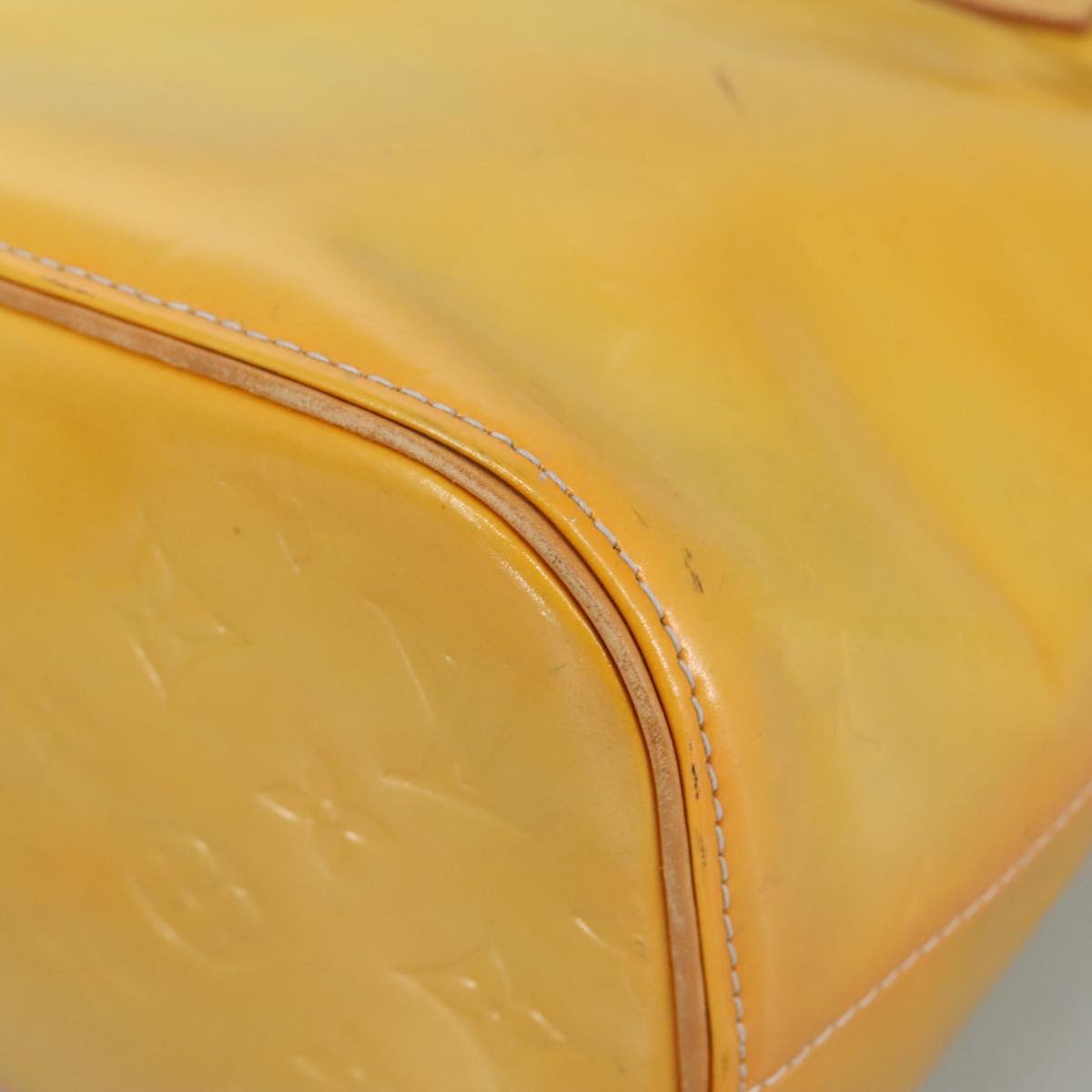 Louis Vuitton Houston Yellow Patent Leather Handbag (Pre-Owned)