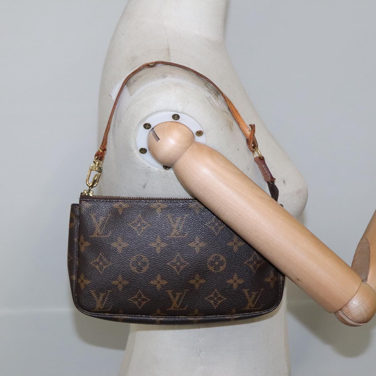 Louis Vuitton Pochette Accessoire Brown Canvas Clutch Bag (Pre-Owned)