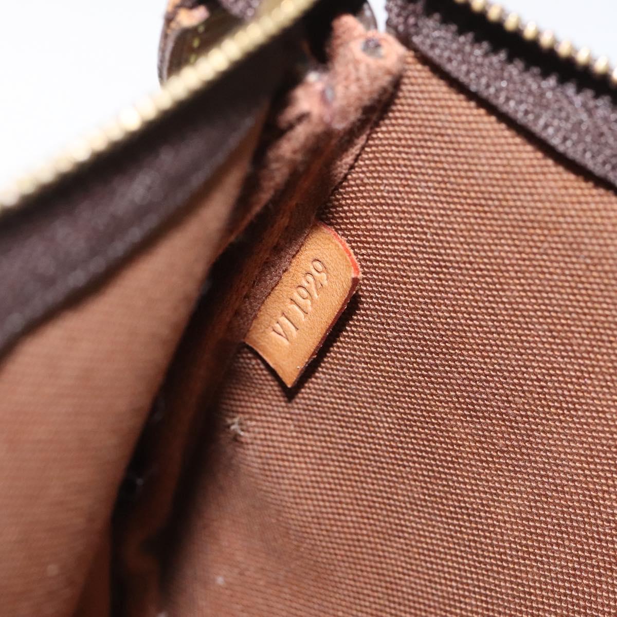 Louis Vuitton Pochette Accessoire Brown Canvas Clutch Bag (Pre-Owned)