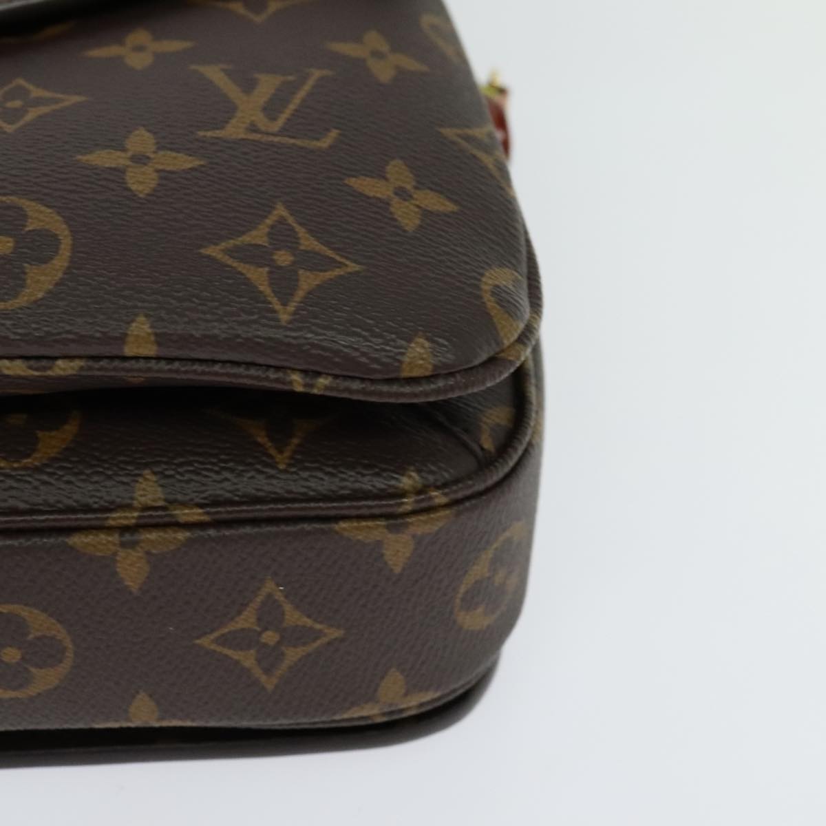 Louis Vuitton Pochette Metis Blue Canvas Handbag (Pre-Owned)