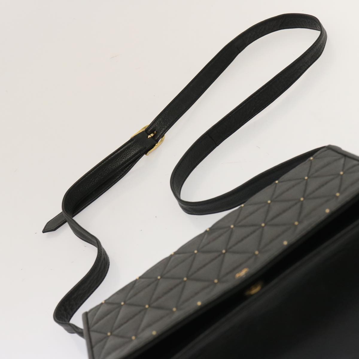 Valentino Garavani Black Leather Shoulder Bag (Pre-Owned)