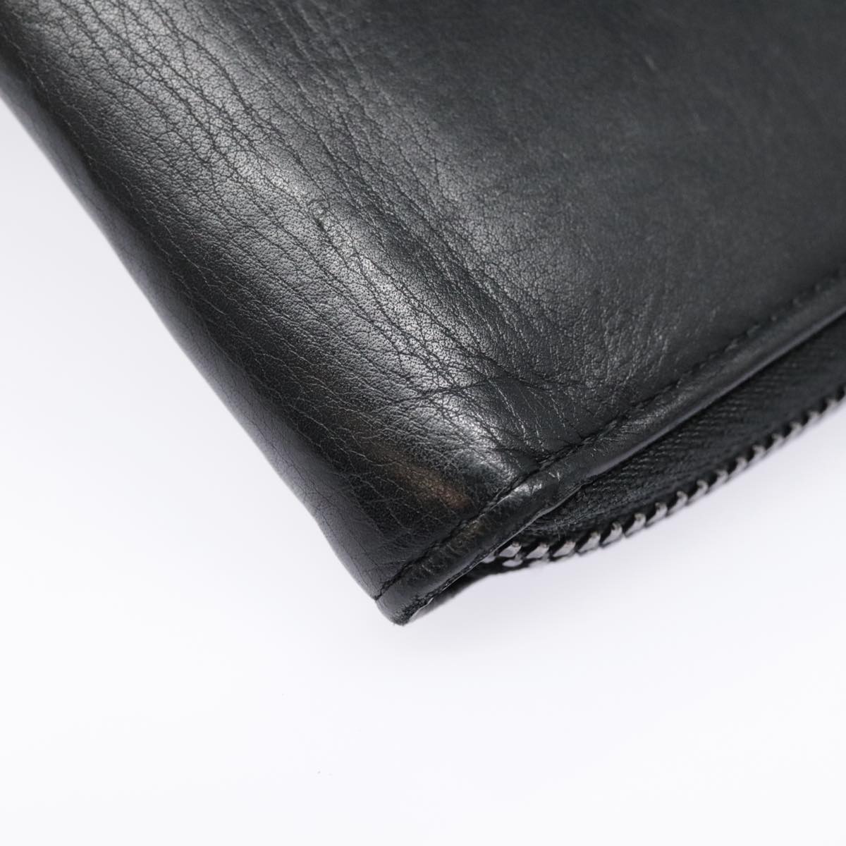 Louis Vuitton Zippy Wallet Vertical Black Leather Wallet (Pre-Owned)