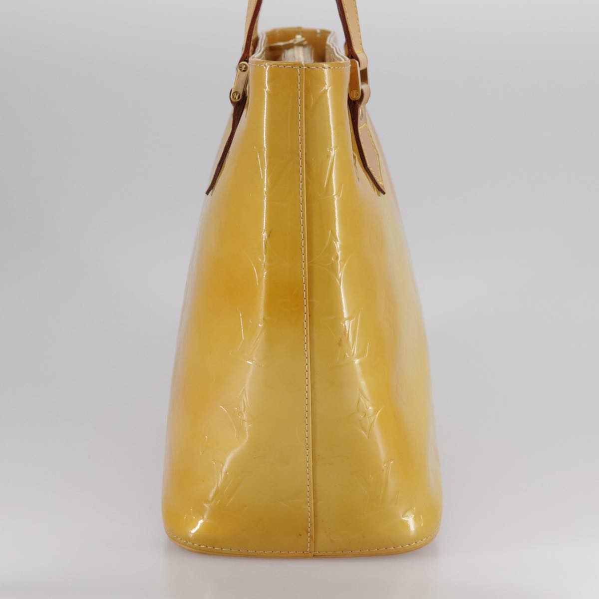 Louis Vuitton Houston Beige Patent Leather Handbag (Pre-Owned)