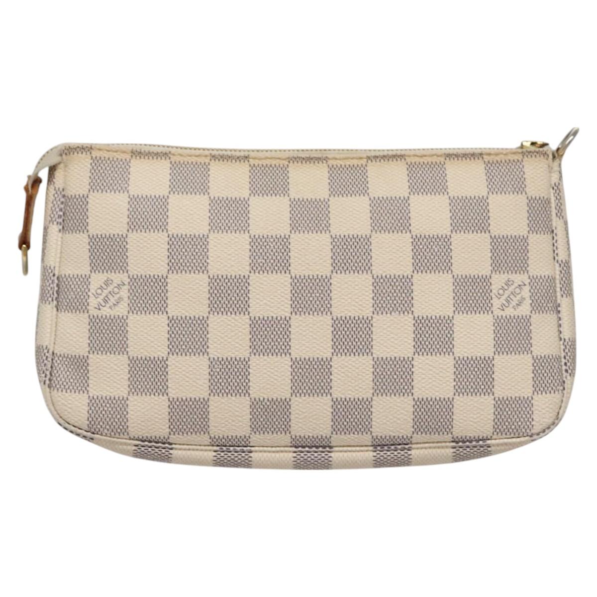 Louis Vuitton Pochette Accessoire White Canvas Clutch Bag (Pre-Owned)