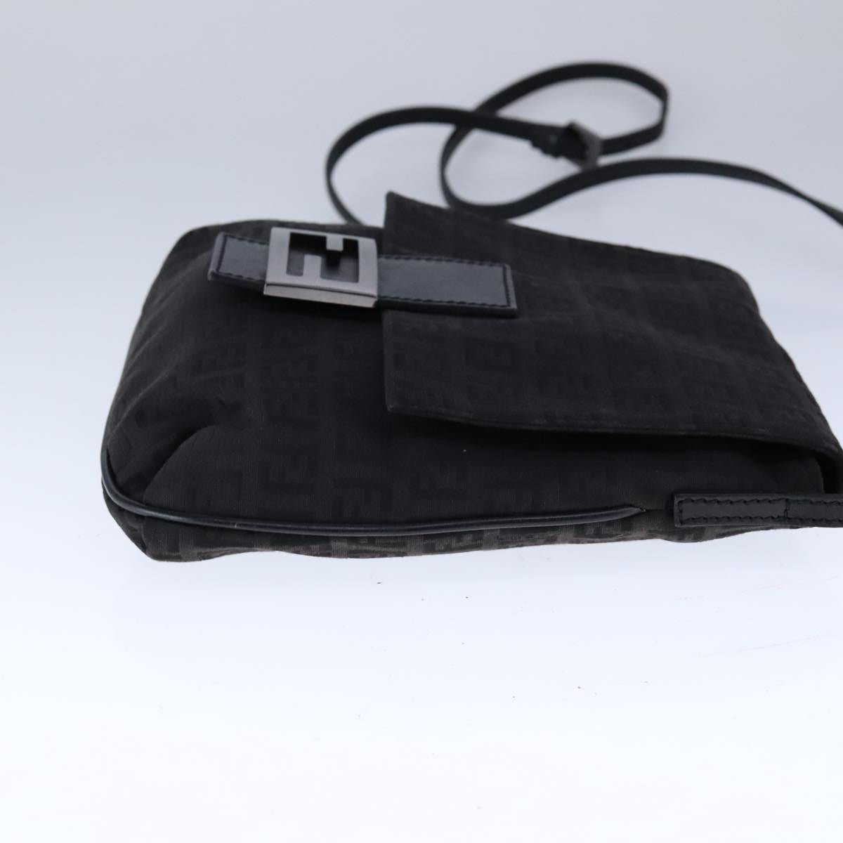 Fendi Mamma Baguette Black Canvas Shoulder Bag (Pre-Owned)