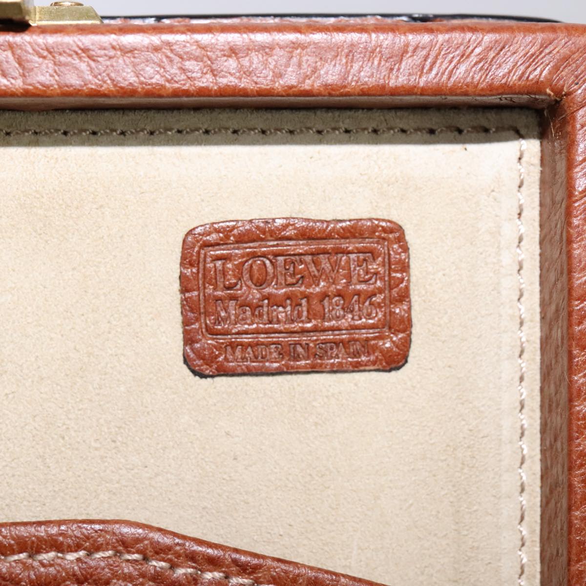 Loewe Brown Leather Briefcase Bag (Pre-Owned)