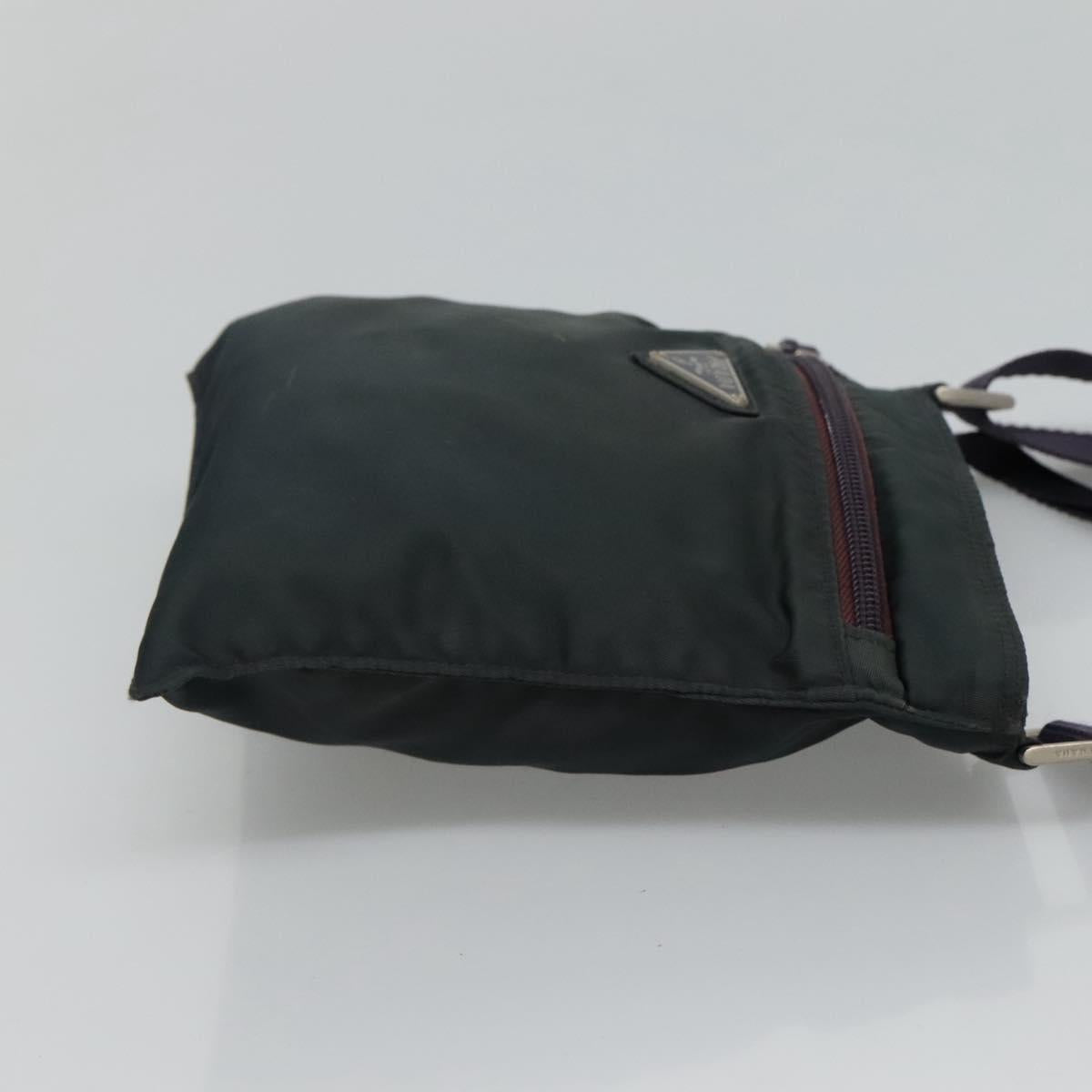 Prada Tessuto Green Synthetic Clutch Bag (Pre-Owned)