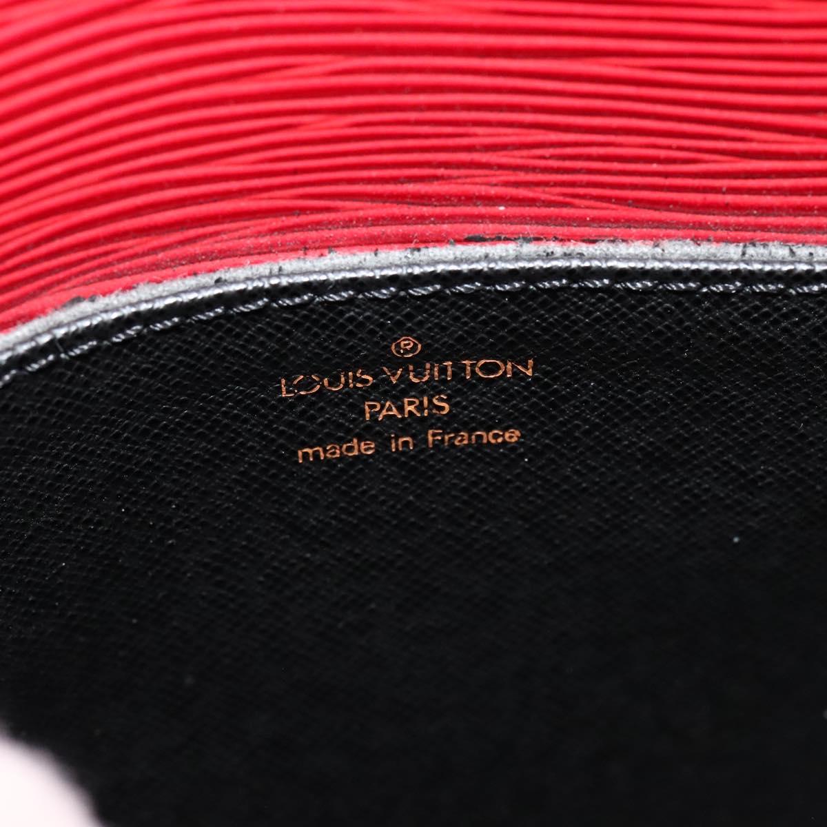 Louis Vuitton Saint Cloud Red Leather Shoulder Bag (Pre-Owned)