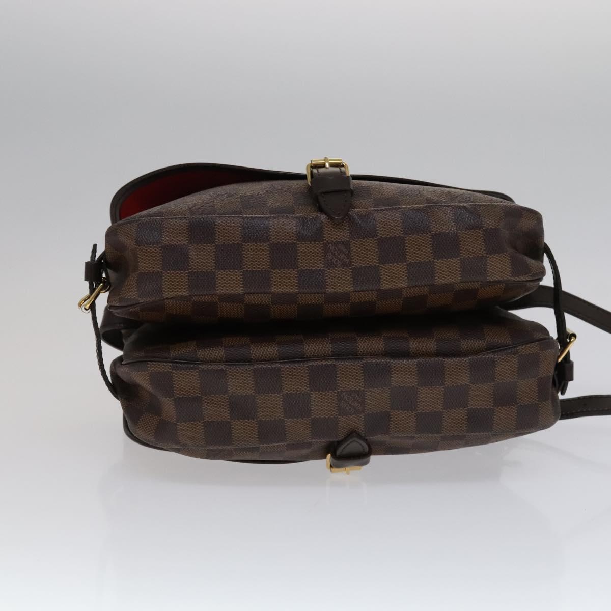 Louis Vuitton Saumur 30 Brown Canvas Shoulder Bag (Pre-Owned)
